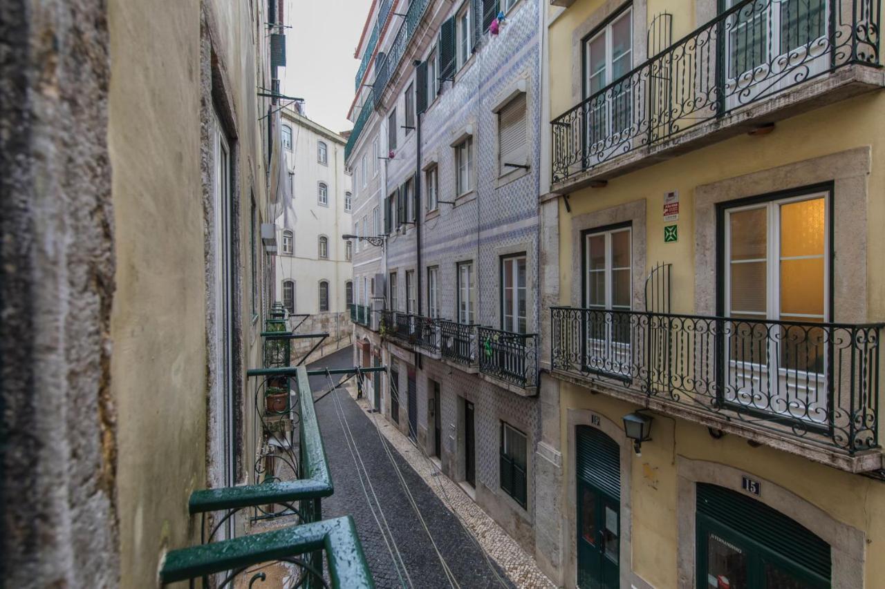Lovelystay - Vintage Flat Near Santa Justa Elevator! Lizbona Zewnętrze zdjęcie